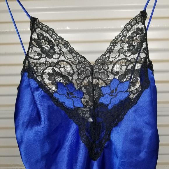 Vintage Cobalf Set Robe and Slip 2 piece Medium - Picture 3 of 8